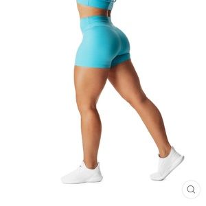 Small spandex worn a handful of times